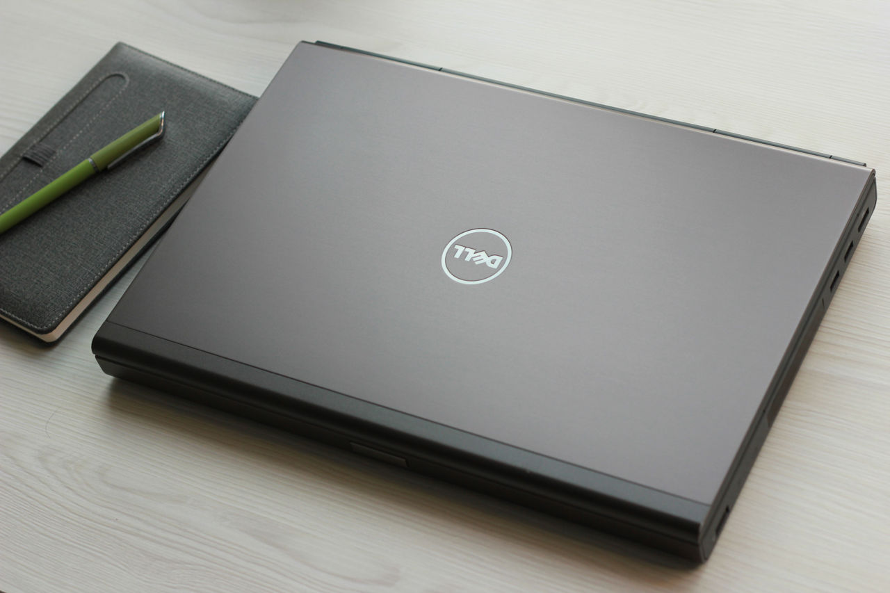 Dell Precision M Core I Mq Gb Ram Gb Ssd Amd Radeon R