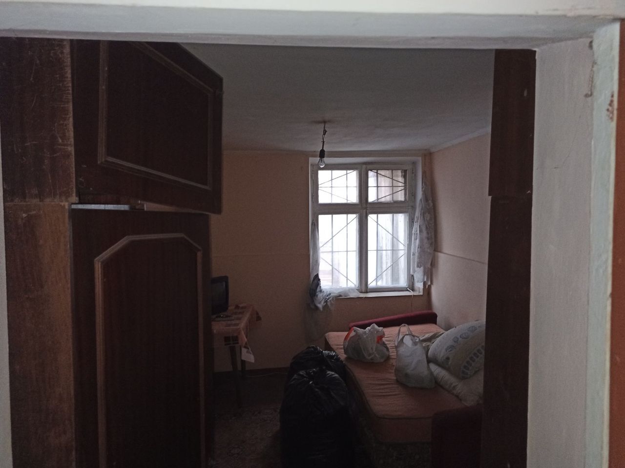 Apartament la sol cu 2 camere Centru str Ciuflea Chișinău