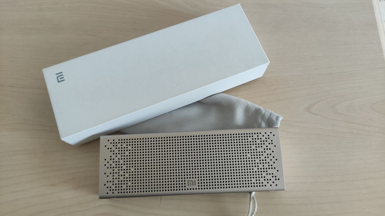 Xiaomi Mi Bluetooth Speaker Gold