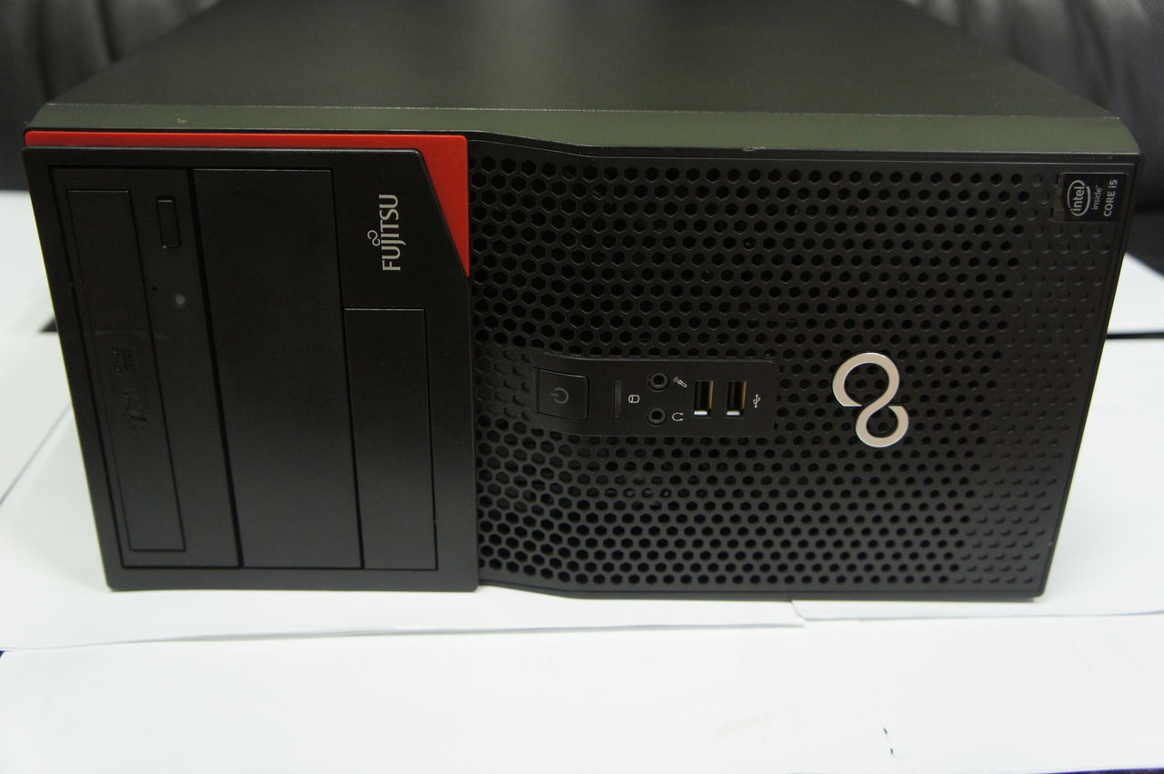 Fujitsu Esprimo P 520 Стационар