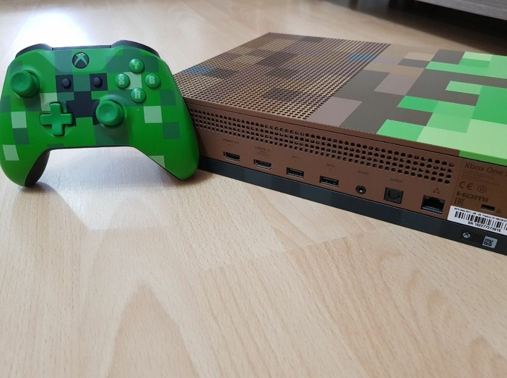 Vand Xbox One S Minecraft Edition