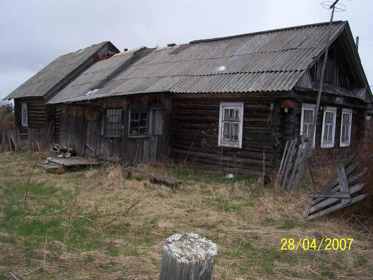 Приму дом в деревне в подарок 50