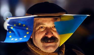 "Евромайдан" поставил Януковичу ультиматум