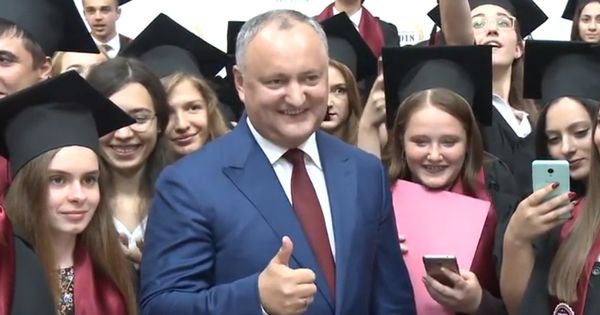 Смотреть Божена Рынска оскорбила мигрантов из Средней Азии видео Смотреть Божена Рынска оскорбила мигрантов из Средней Азии видео