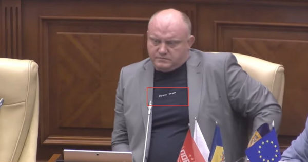 Putin Team Cum s a prezentat Vasile Bolea la ședința Parlamentului