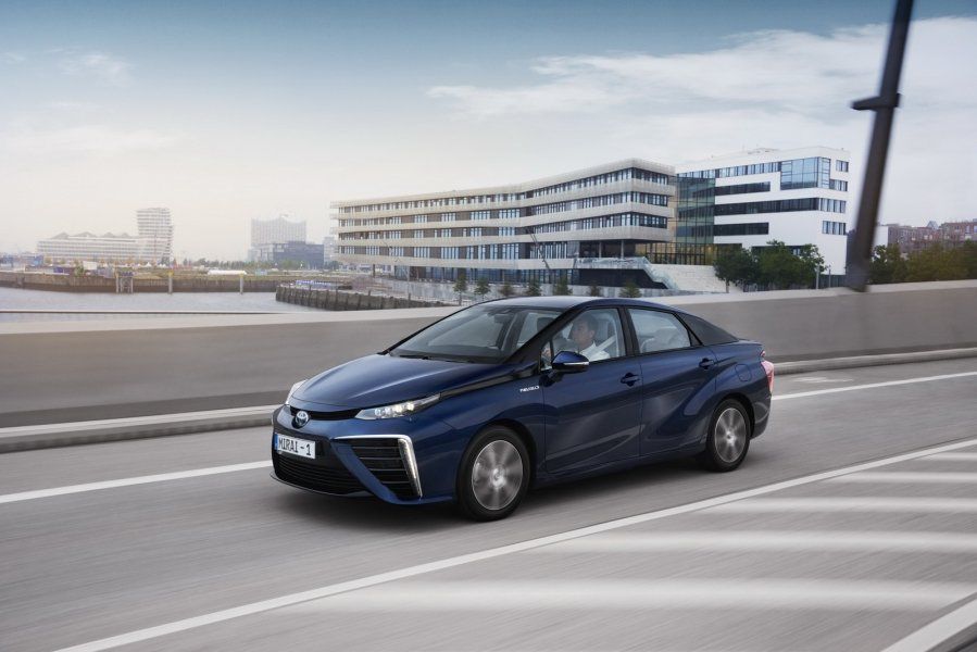 Европейская Toyota Mirai будет заводиться при -30 градусах