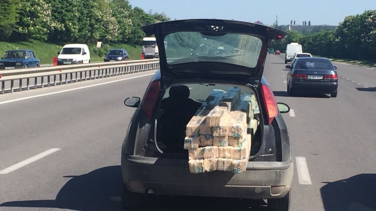 ДТП в Ставченах: повреждены несколько машин