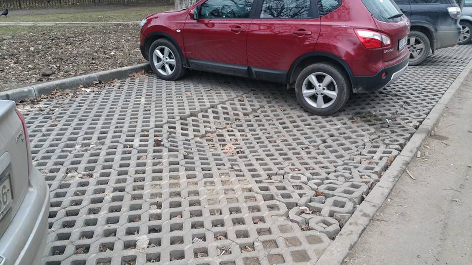 Парковки от Киртоакэ пришли в негодность