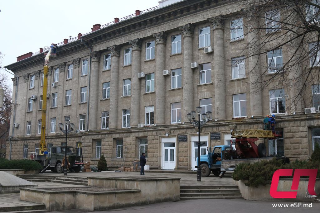 Бельцы готовятся к Новому году