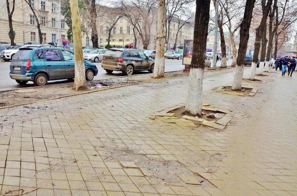 Российский блогер о Кишиневе: Грустная столица еще более печального государства