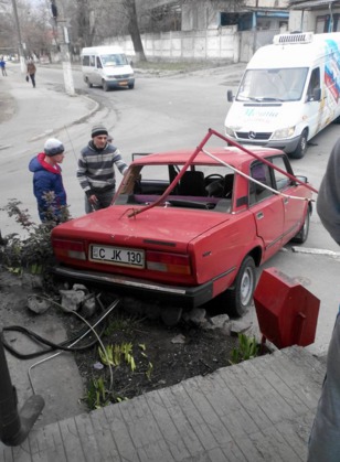 Accident în capitală; Două maşini s-au ciocnit la Ciocana