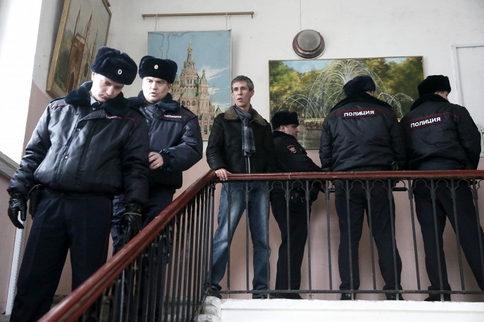 Актер Панин доставлен в полицию Петербурга
