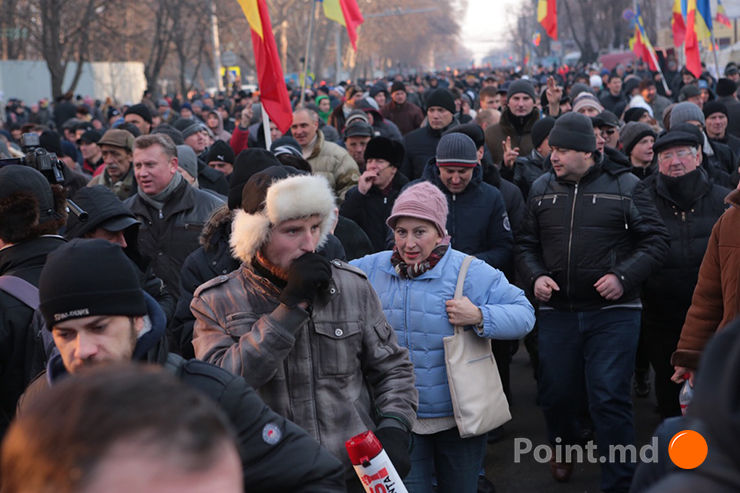В четверг в Кишиневе продолжаются протесты против назначения правительства