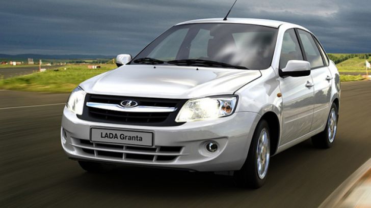 Rusia a scos mașina care detronează Dacia. Lada Granta are un preț imbatabil
