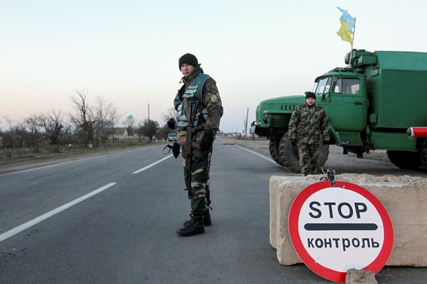 Украинская армия в действии. Фоторепортаж с блокпостов на границах с Крымом