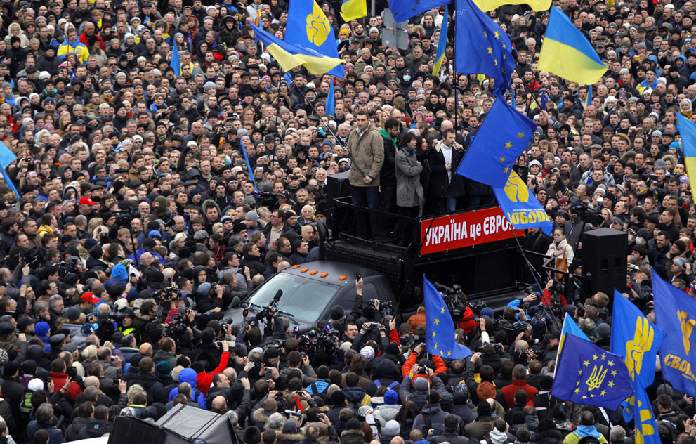 Впечатляющие кадры украинских протестов