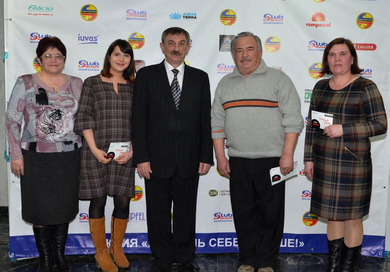 Moldindconbank a premiat cîştigătorii ultimei etape a campaniei  „Profită din Plin!”