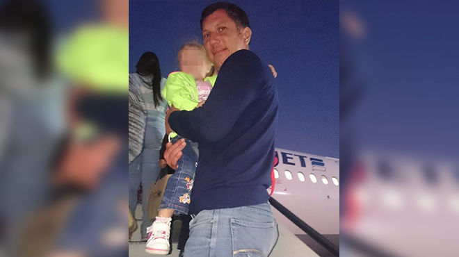 Pasageri ai avionului prăbuşit în Egipt, într-o poză făcută la un minut înainte de zbor