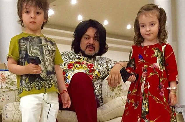 Сын Жанны Фриске подружился с детьми Киркорова