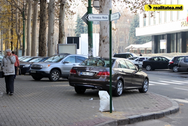 Încă un indicator de informare și orientare  instalat în Chișinău