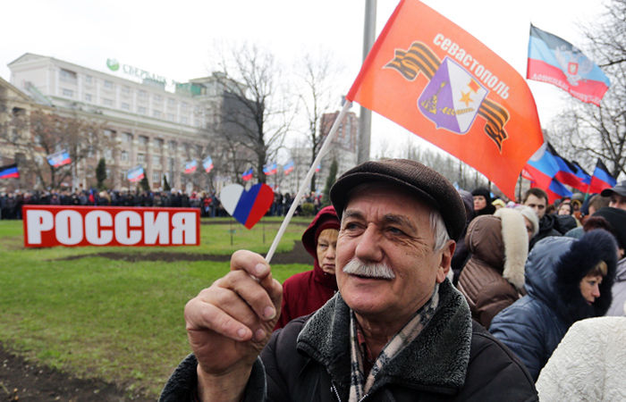 Россия отмечает годовщину присоединения Крыма