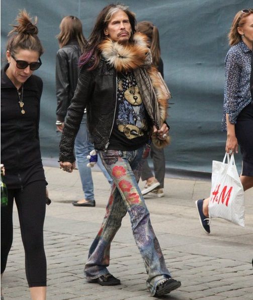 Солист Aerosmith рассказал о русских корнях и любви к украинскому борщу