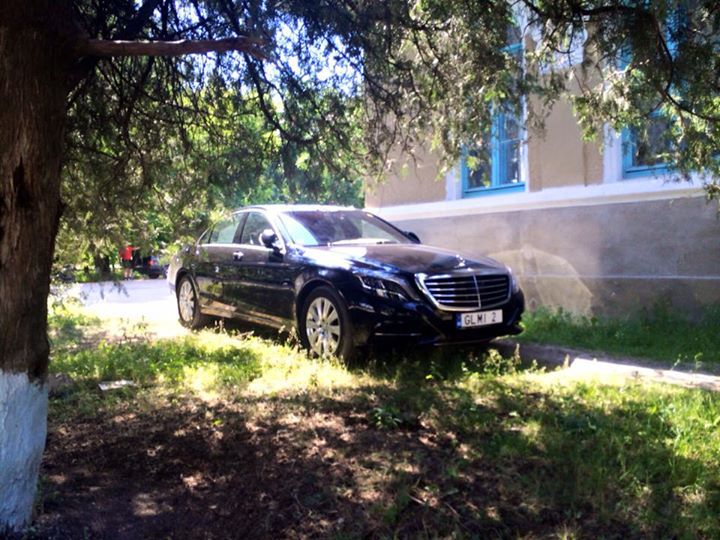 Automobilul lui Dodon valorează cel puțin 50 de mii de euro