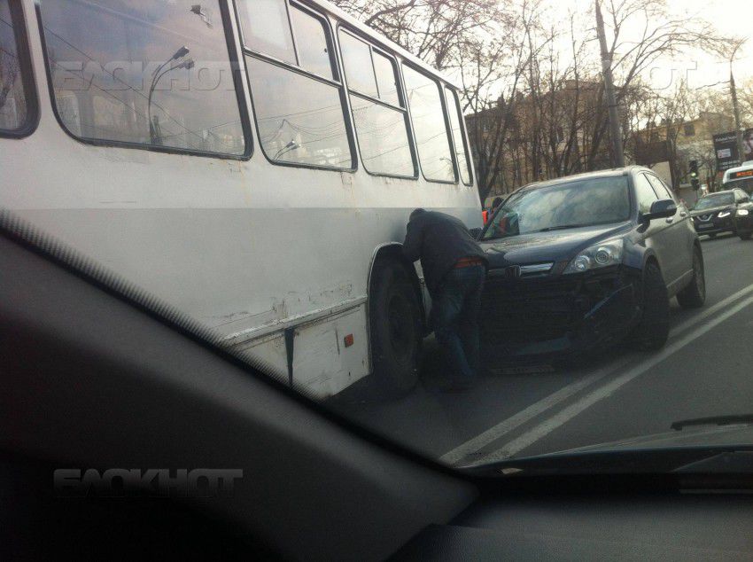 Авария спровоцировала гигантскую пробку на Рышкановке