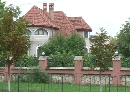 Dosarul lui Usatii, examinat de judecator cu casa de milioane