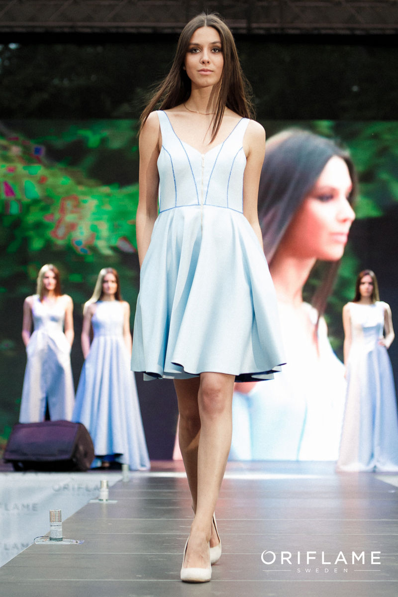 Компания Oriflame организовала первое fashion-show под открытым небом Wonder fashion night