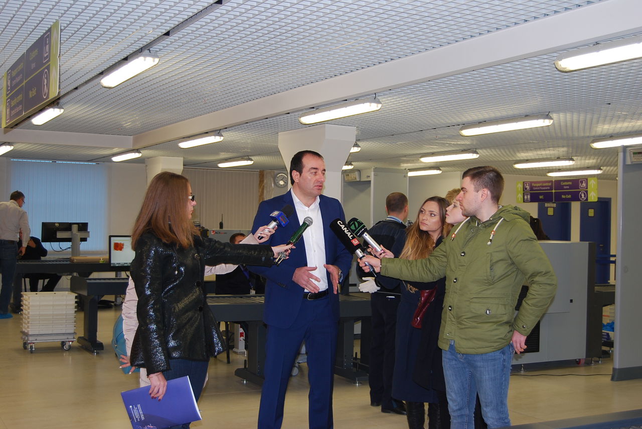 Numărul punctelor de control în aeroportul Chişinău a fost dublat