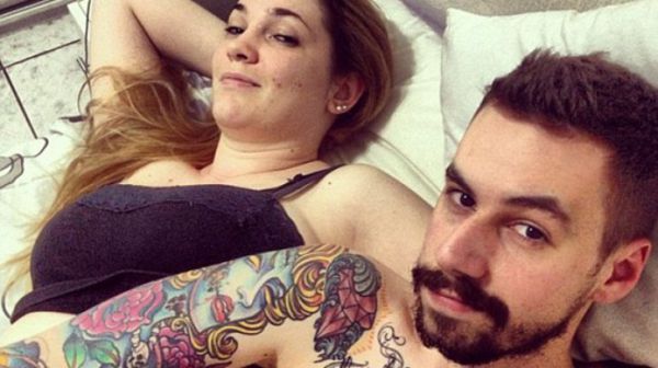 O nouă modă ia cu asalt Internetul: "Selfie după sex"