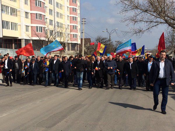 В Комрате прошел марш защитников молдавской государственности