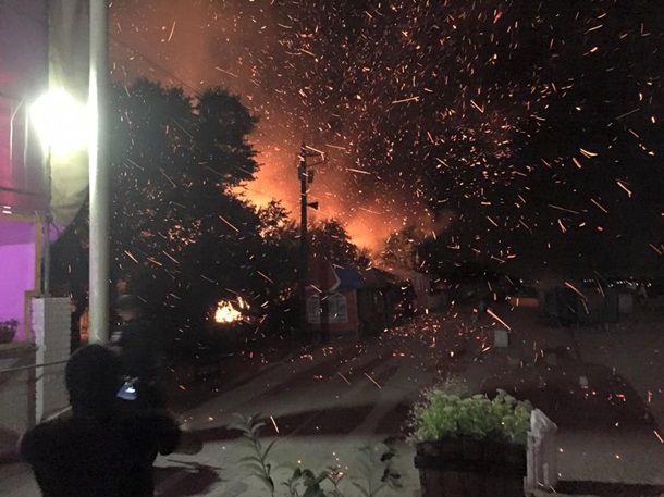 Взрыв и пожар произошли в одном из баров Одессы