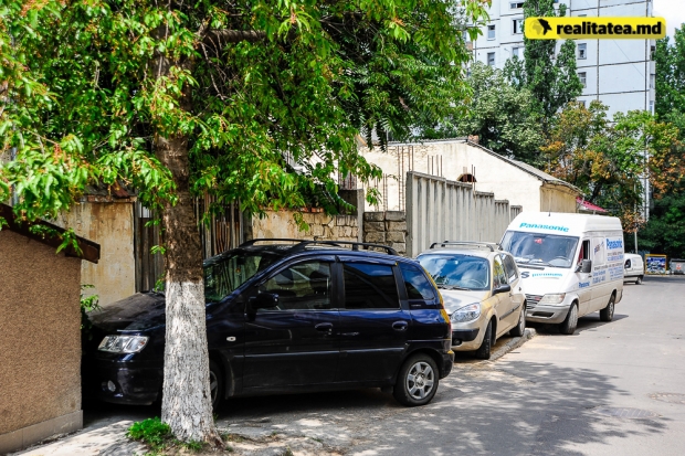Cum se parchează şoferii din Chişinău