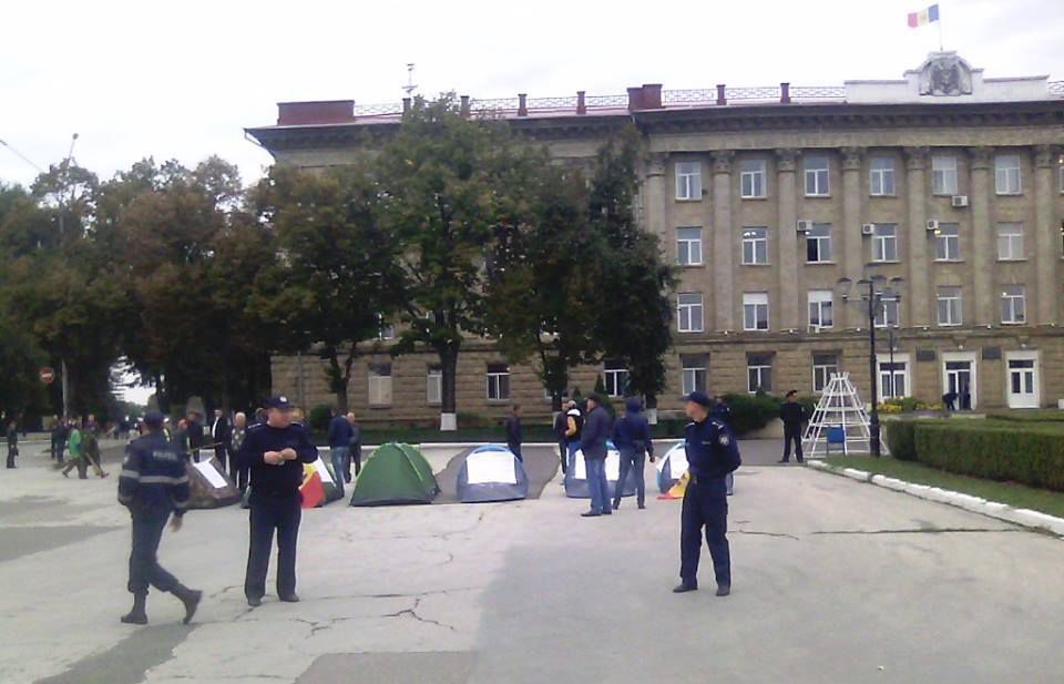 Ренато Усатый - бельчанам: "Не поддавайтесь на провокации"
