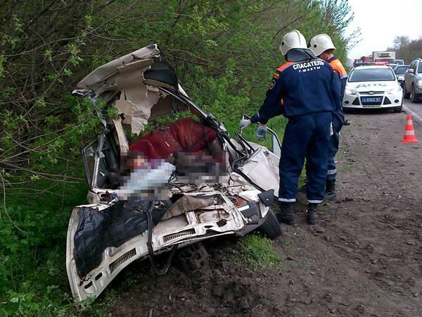 Российские БТРы устроили смертельные ДТП в Ростовской области