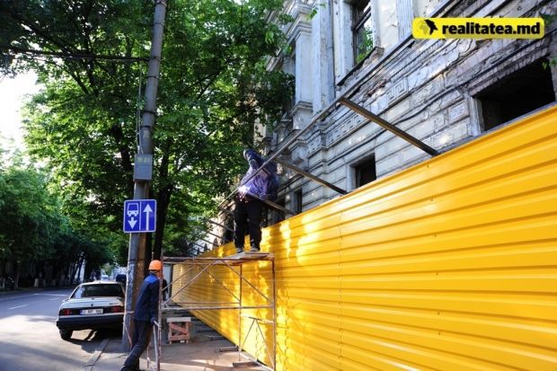 Заброшенный дворец в центре Кишинёва обретет вторую жизнь
