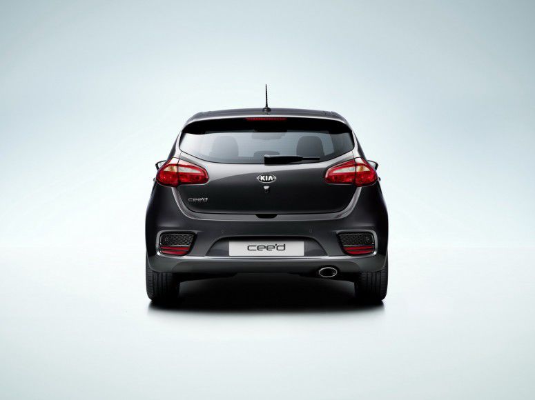 Обновленный 2016 Kia Cee'd показали официально