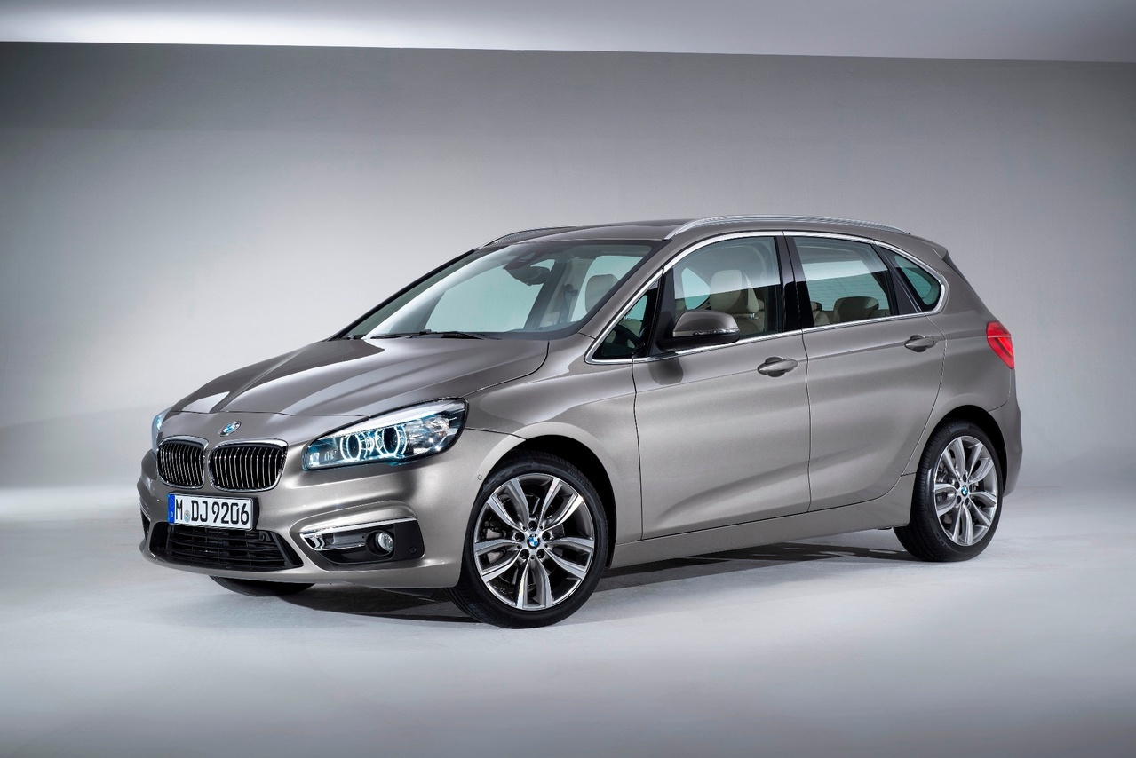 Новая модель BMW изменила традициям марки