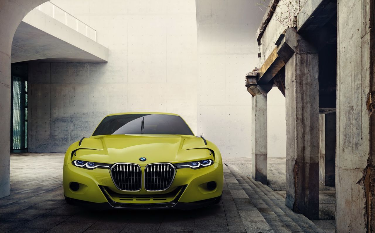 BMW показала концепт в стиле авто из семидесятых