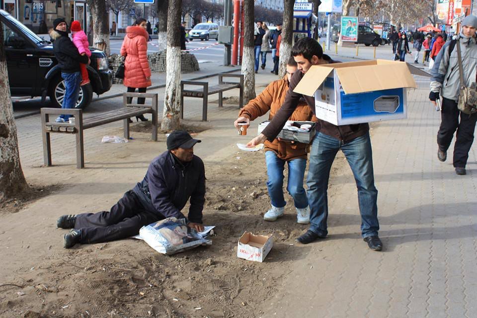 Кишиневских нищих всю зиму будут кормить обедами