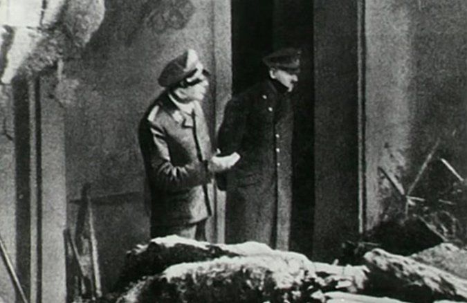Опубликована последняя фотография Гитлера перед самоубийством в 1945 году