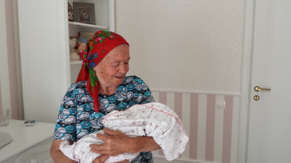 Angela Gonța a făcut publică prima poză cu fiica sa