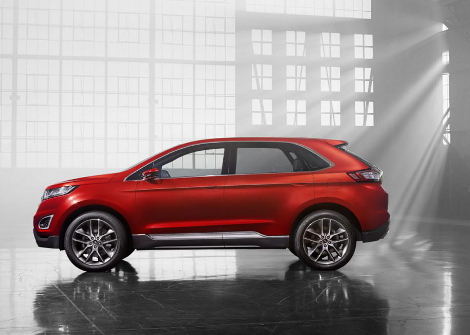 Ford научил прототип глобального кроссовера парковаться без водителя