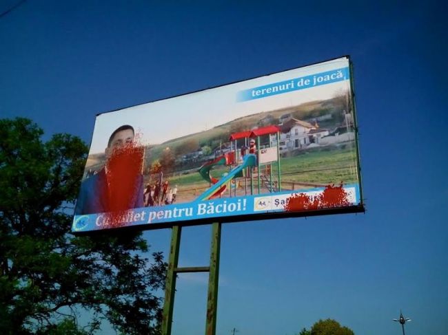 Cearta la Bacioi: Un candidat electoral PL acuza doi reprezentanti ai PD ca i-ar fi spart rotile de la masina