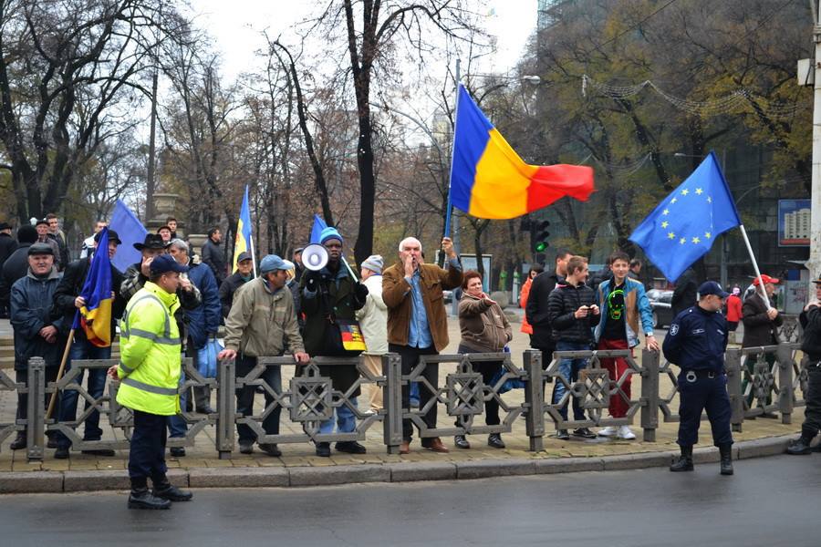 В Кишиневе прошел многотысячный митинг против властей