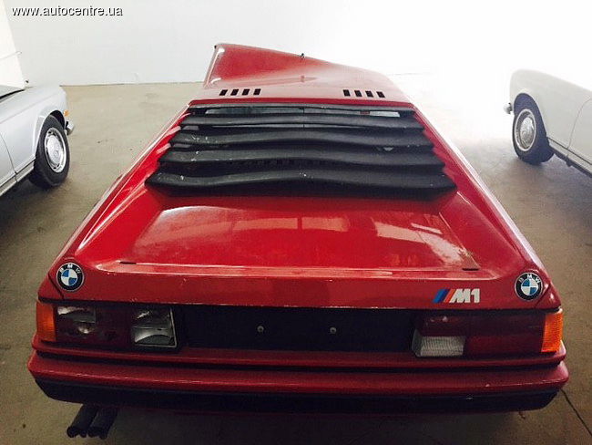 Разбитую в 1980-х машину продали за $125 000