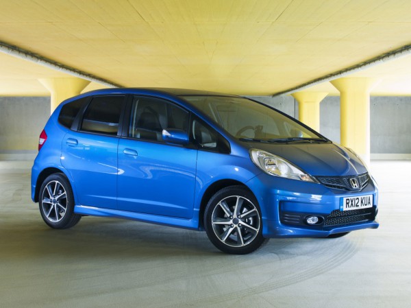 Журналисты назвали лучшим автомобилем для женщин 2014 года Honda Jazz
