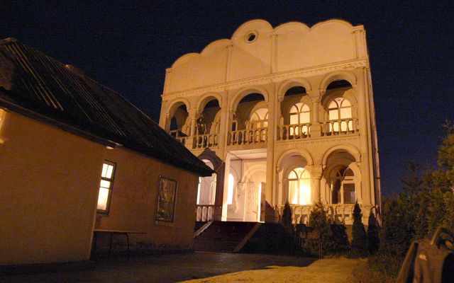 Как живется цыганскому барону в Киеве